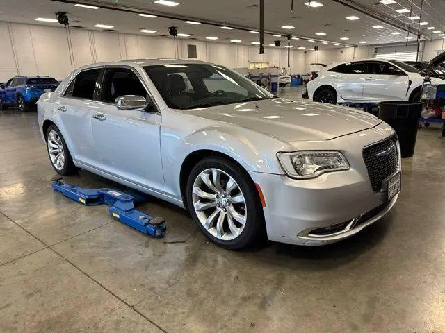 2020 Chrysler 300 Limited