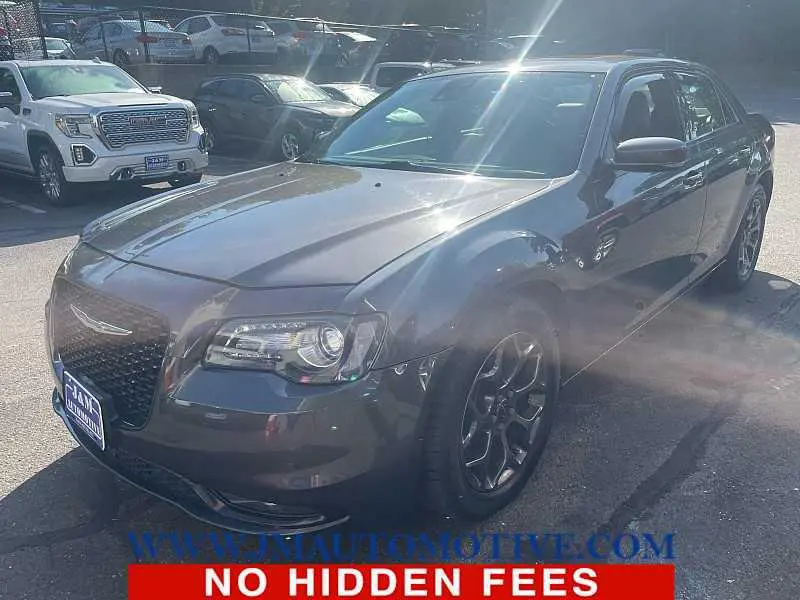 2018 Chrysler 300 S