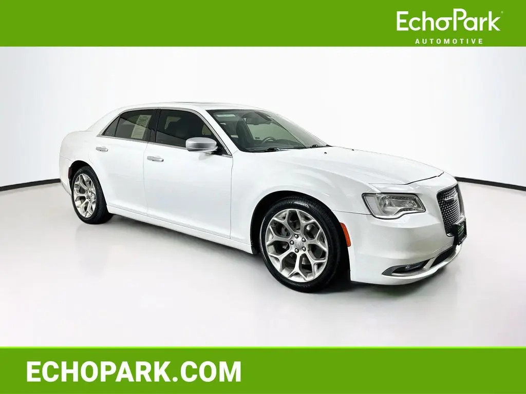 2018 Chrysler 300