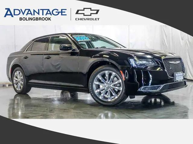 2023 Chrysler 300 Touring