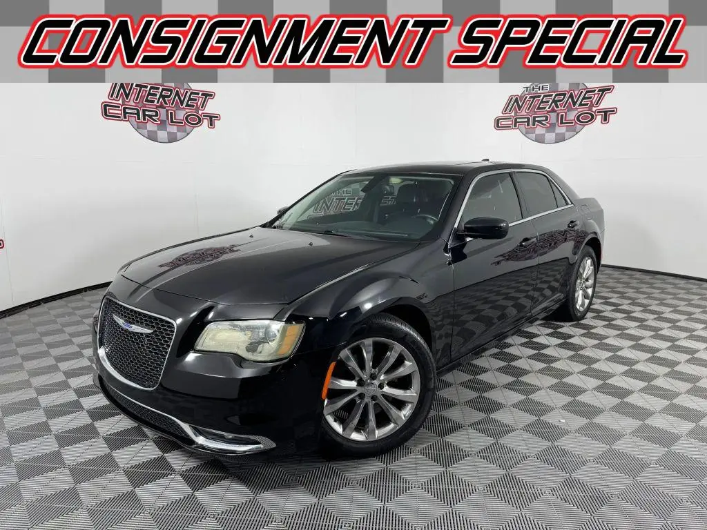 2016 Chrysler 300 Limited