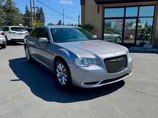 2017 Chrysler 300 Limited