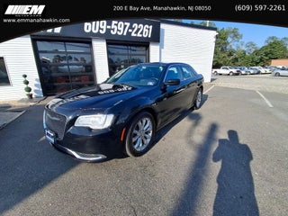 2018 Chrysler 300 Touring