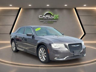 2018 Chrysler 300 Touring