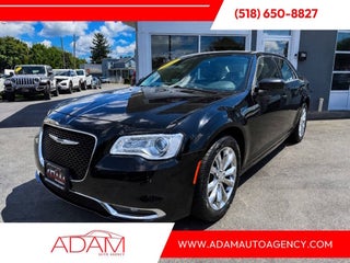 2017 Chrysler 300 Limited