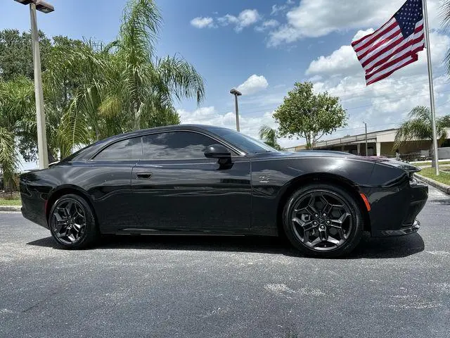 2025 Dodge Charger Daytona R/T