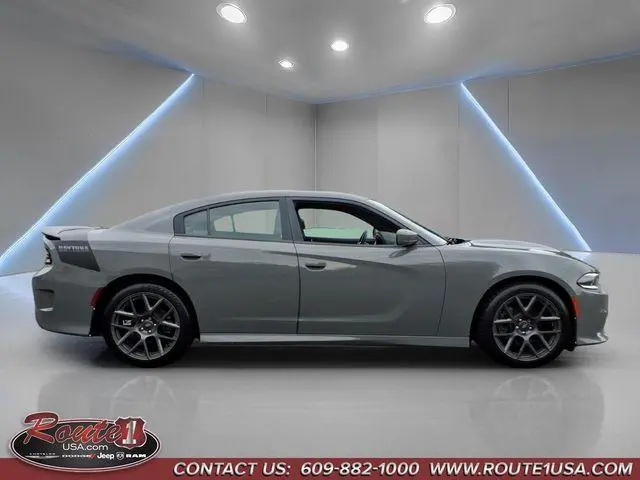 2017 Dodge Charger R/T