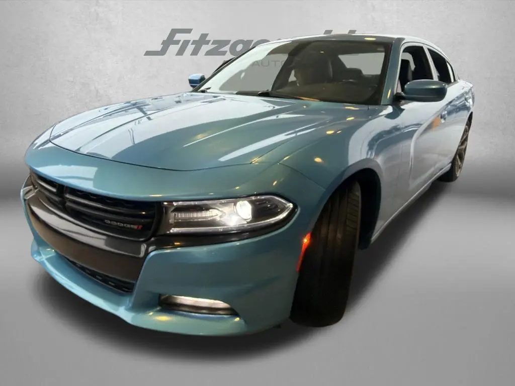 2015 Dodge Charger SXT