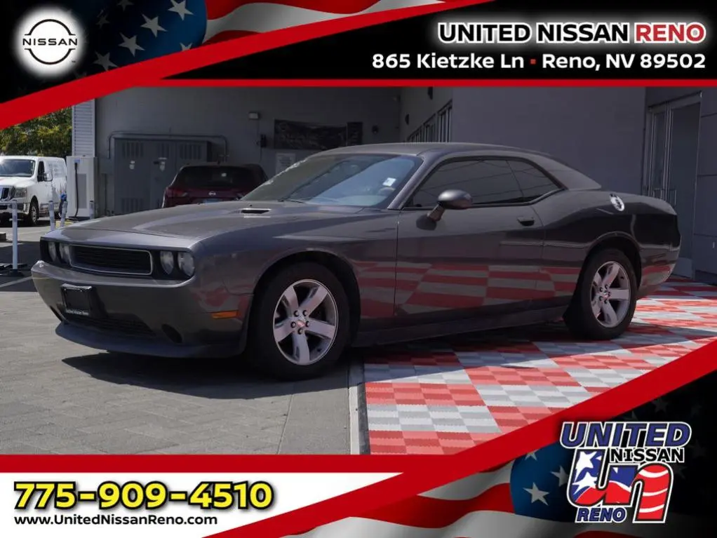2013 Dodge Challenger SXT