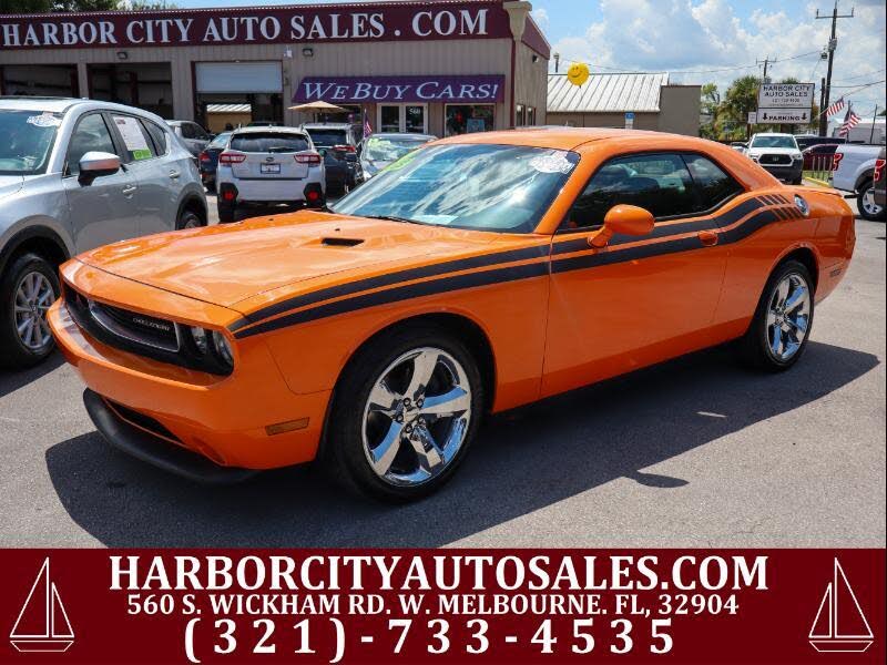 2014 Dodge Challenger SXT Plus