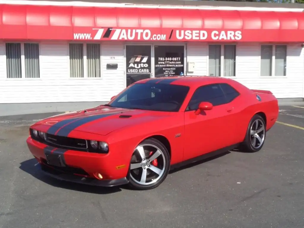 2014 Dodge Challenger SRT8