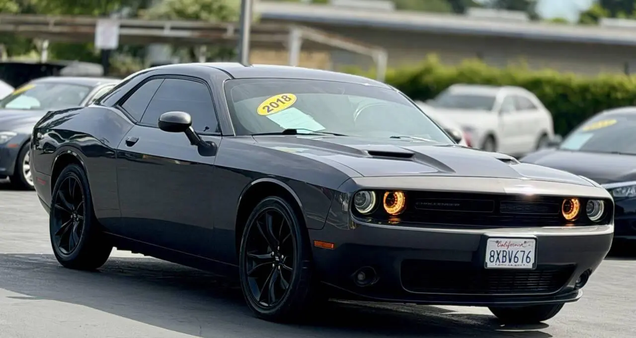 2018 Dodge Challenger SXT