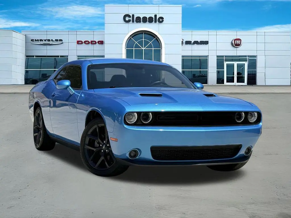 2023 Dodge Challenger SXT