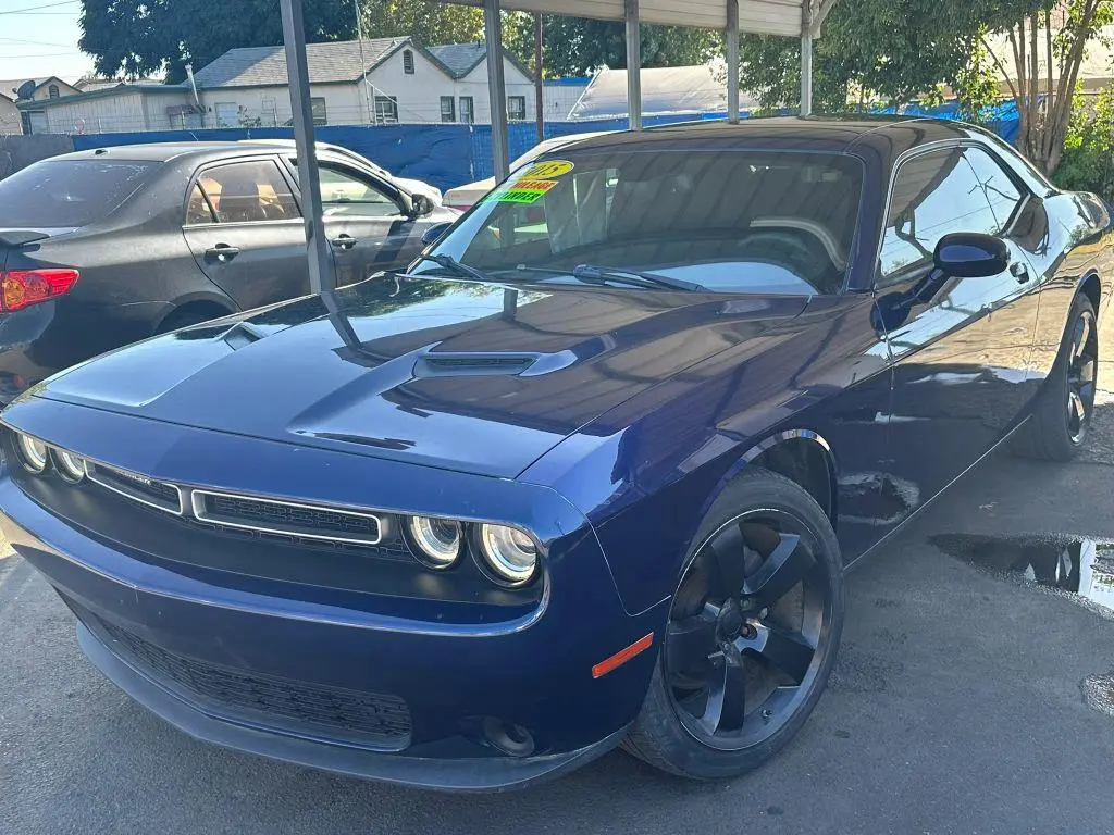2015 Dodge Challenger SXT