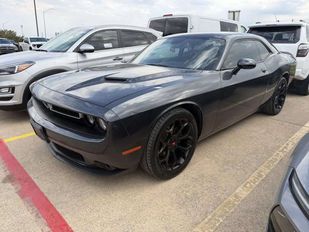2019 Dodge Challenger SXT