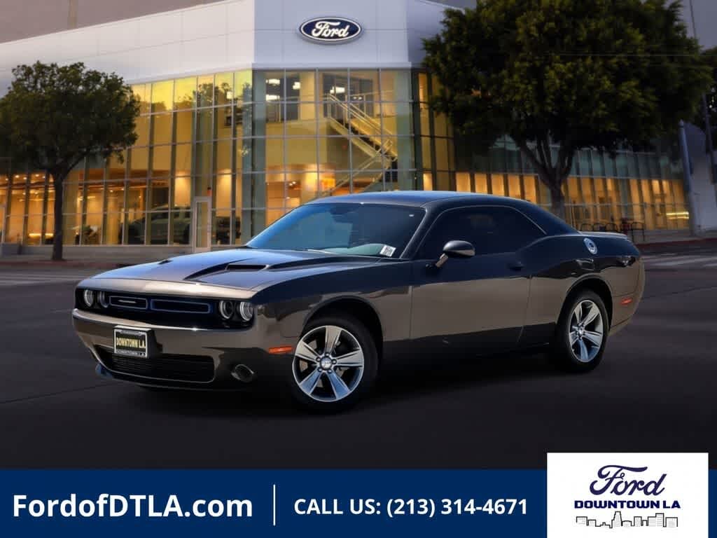 2021 Dodge Challenger SXT