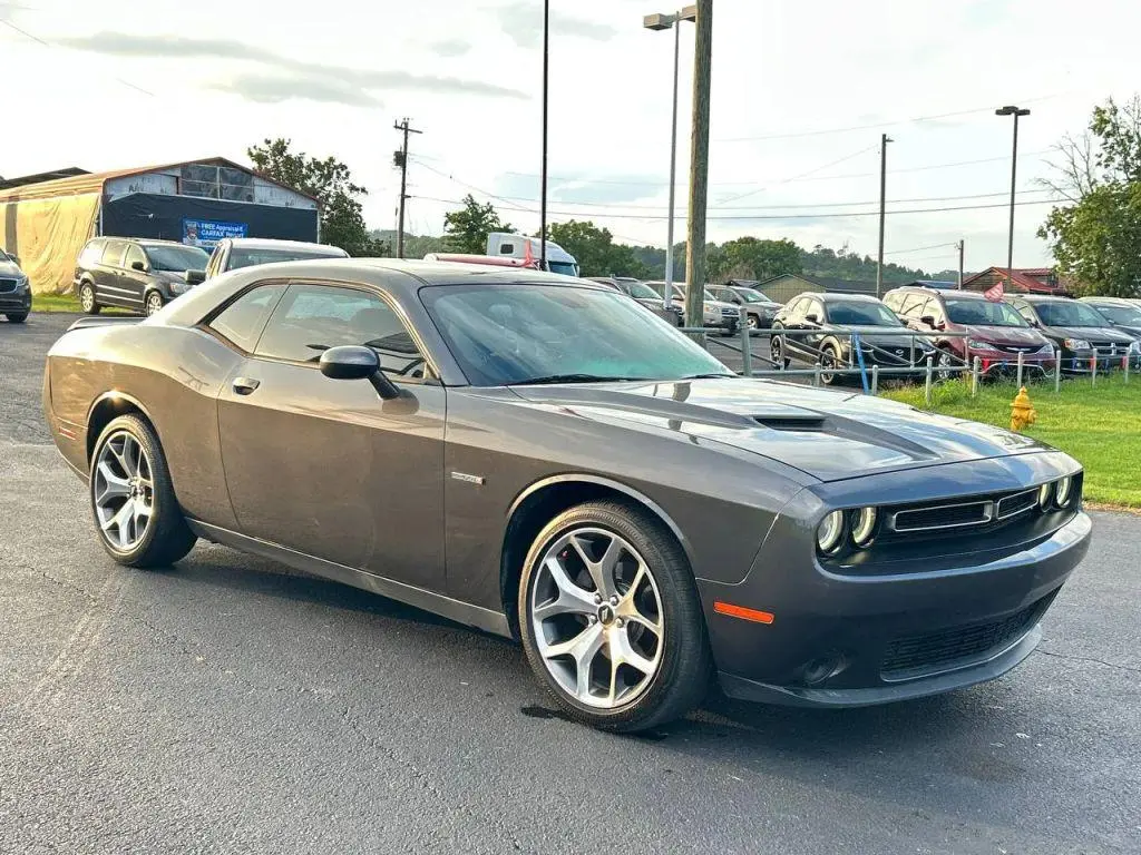 2016 Dodge Challenger SXT