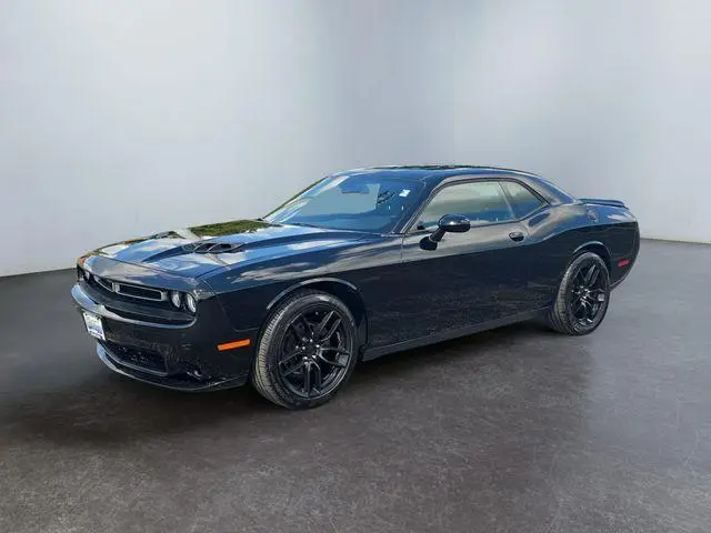 2018 Dodge Challenger SXT