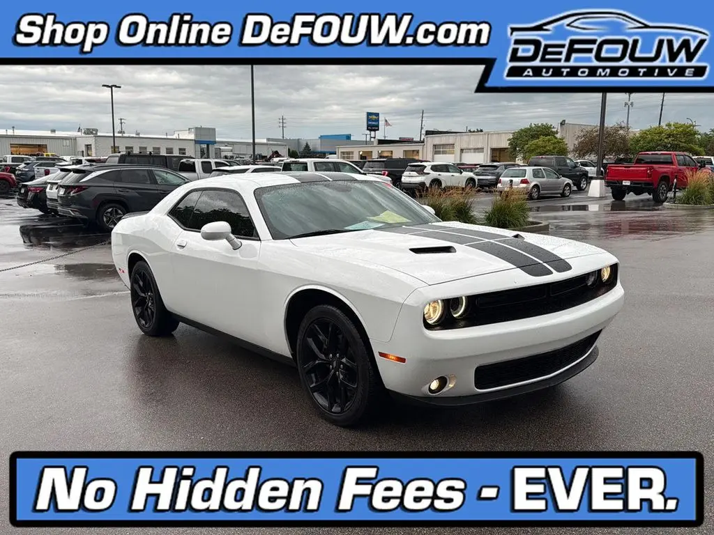2021 Dodge Challenger SXT