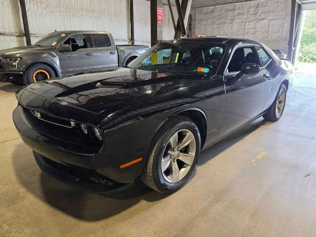 2019 Dodge Challenger SXT