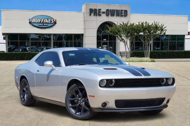 2023 Dodge Challenger SXT