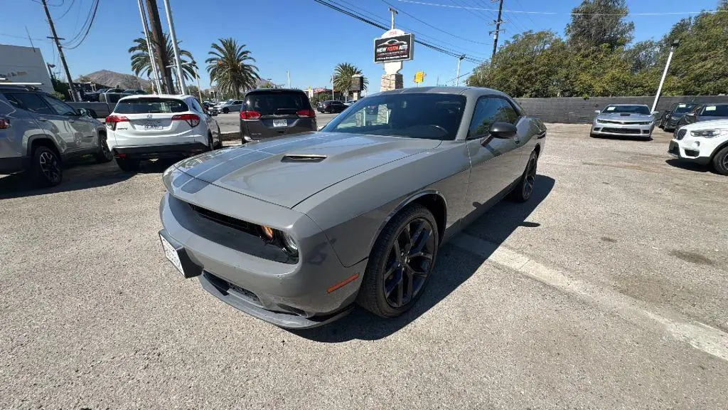 2019 Dodge Challenger SXT