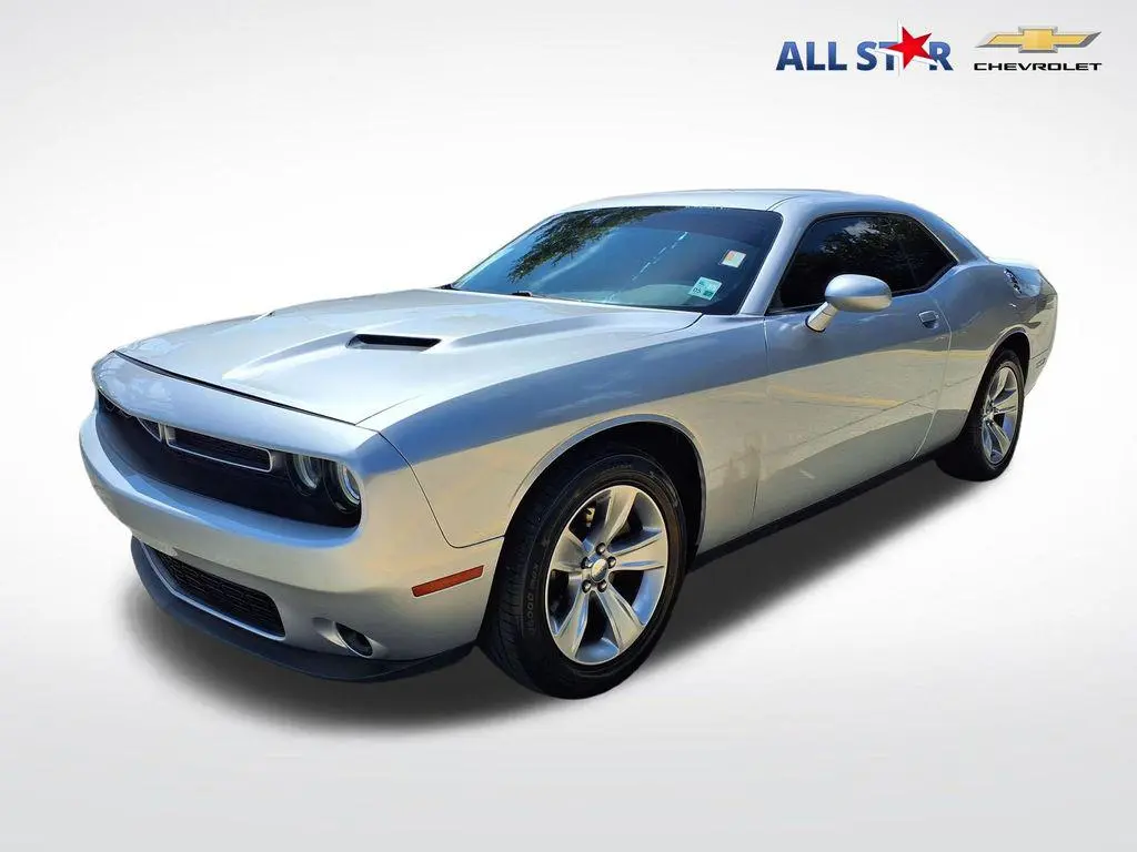 2021 Dodge Challenger SXT