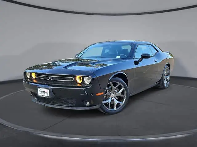 2015 Dodge Challenger SXT Plus