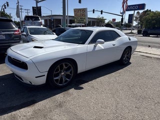 2015 Dodge Challenger SXT Plus