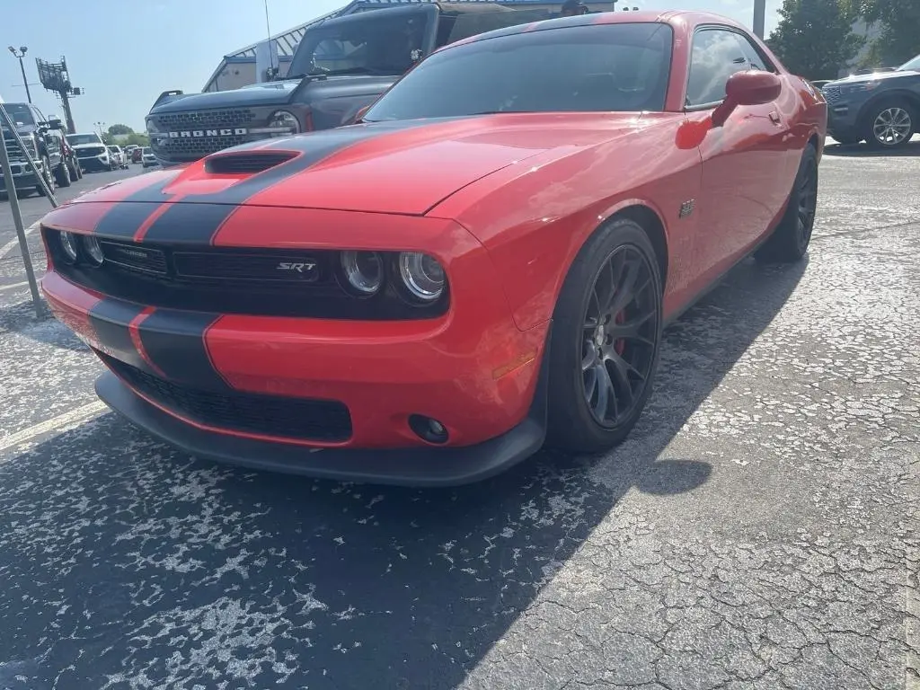 2016 Dodge Challenger SRT 392