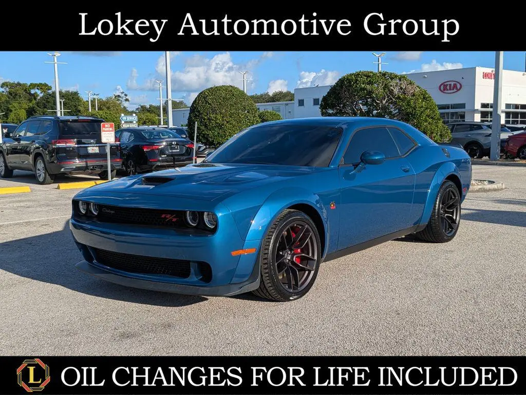 2022 Dodge Challenger R/T Scat Pack Widebody