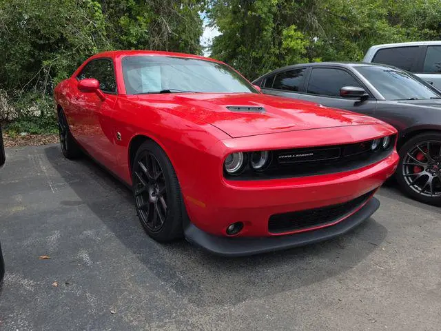 2016 Dodge Challenger R/T Scat Pack