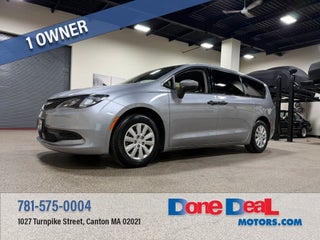 2021 Chrysler Voyager L