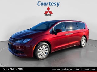2020 Chrysler Voyager L
