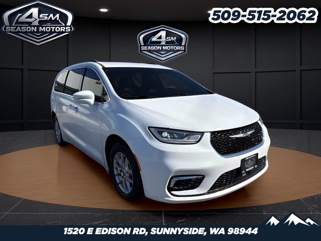 2022 Chrysler Pacifica Touring L