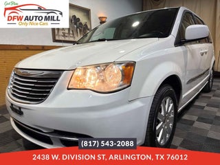 2014 Chrysler Town and Country Touring