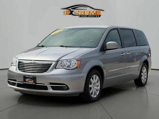 2016 Chrysler Town and Country Touring