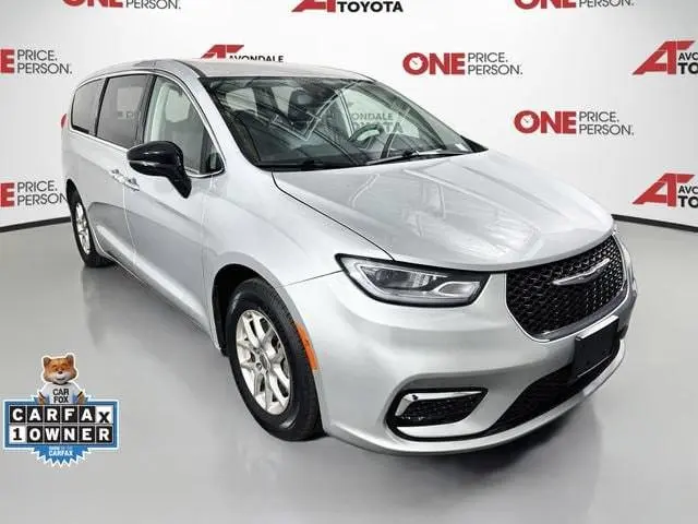 2024 Chrysler Pacifica Touring L