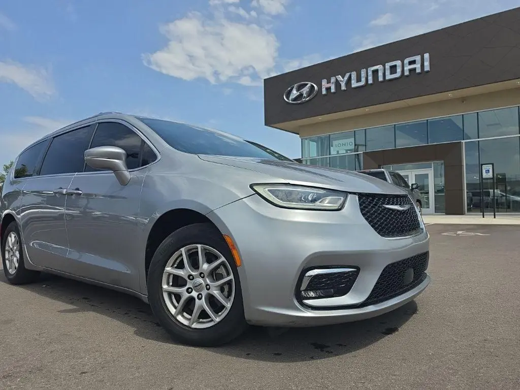 2021 Chrysler Pacifica Touring L