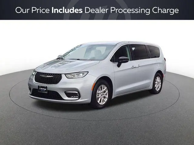 2024 Chrysler Pacifica Touring L