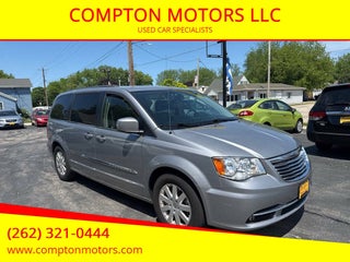 2014 Chrysler Town and Country Touring
