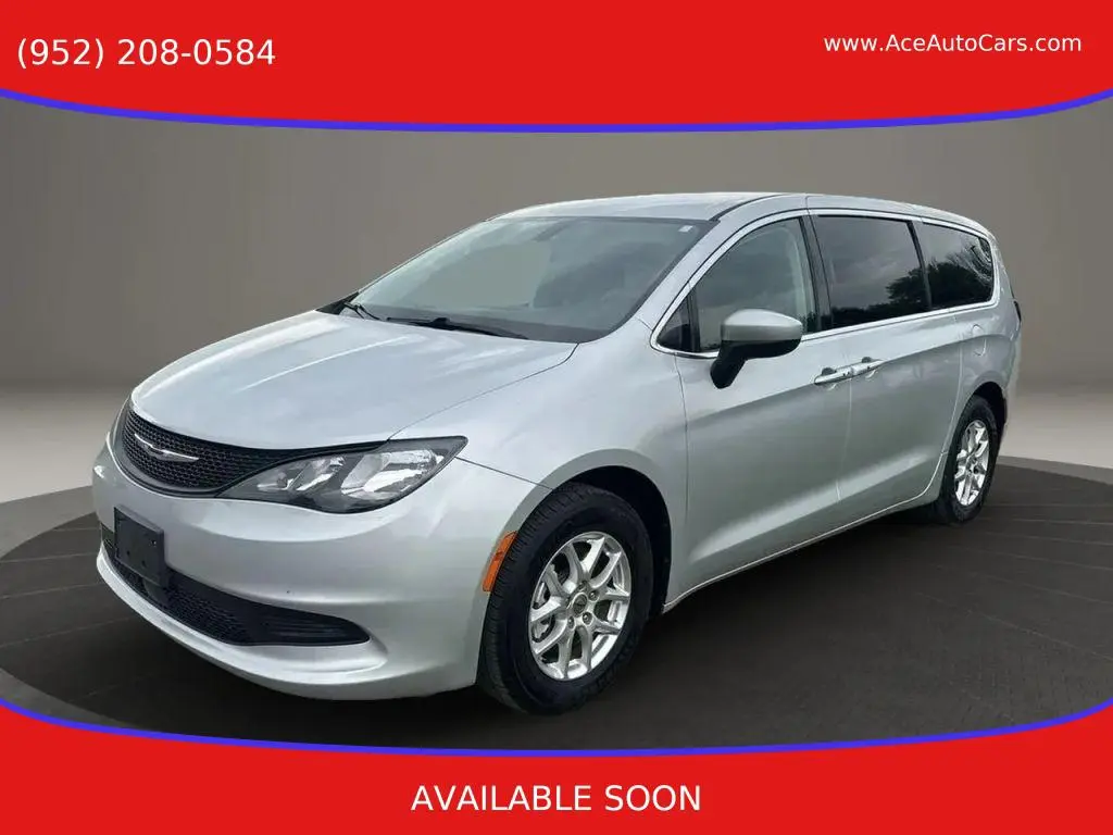 2022 Chrysler Voyager LX
