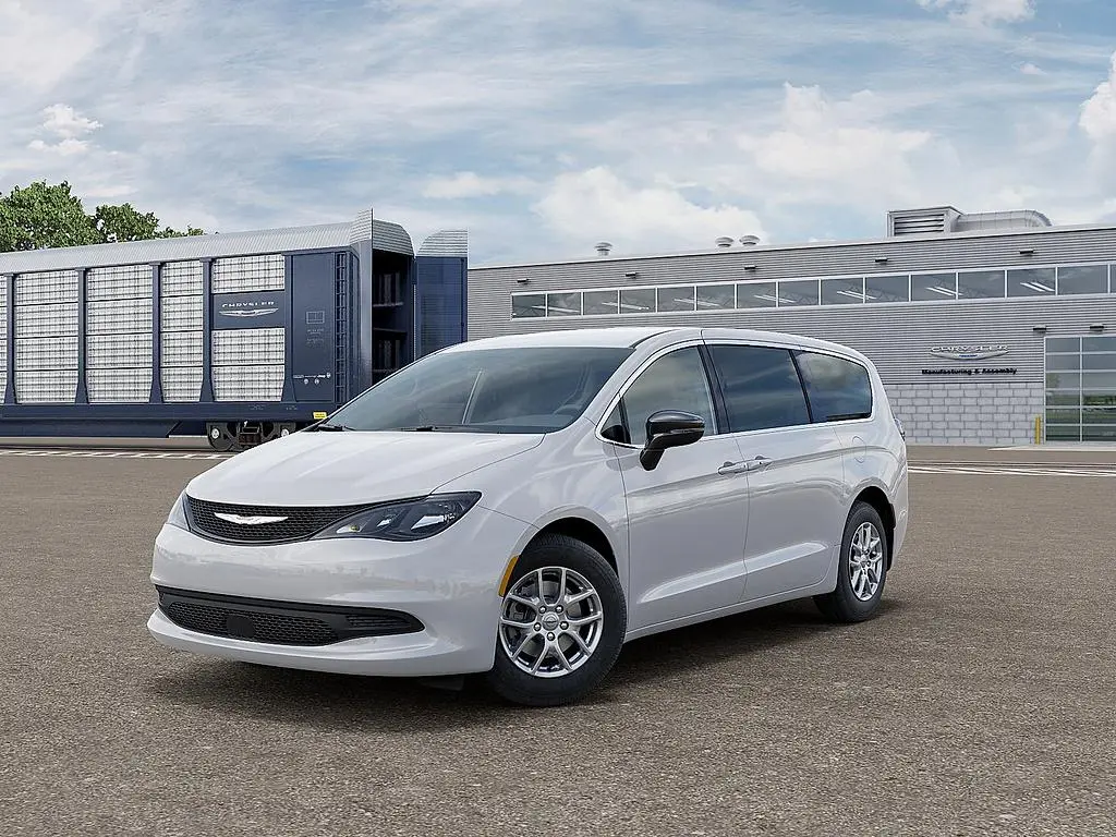 2026 Chrysler Voyager LX
