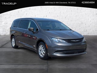 2021 Chrysler Voyager LX
