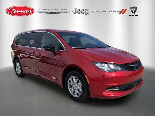 2026 Chrysler Voyager LX