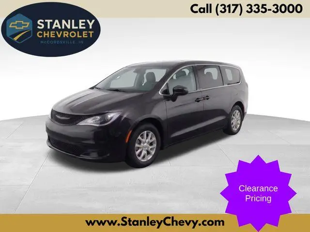 2023 Chrysler Voyager LX
