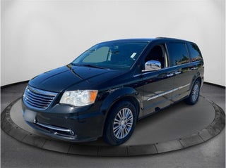 2014 Chrysler Town and Country Touring-L