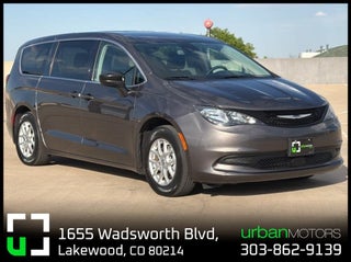 2023 Chrysler Voyager LX