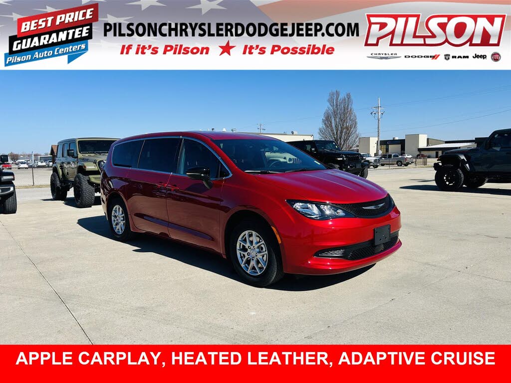 2026 Chrysler Voyager LX