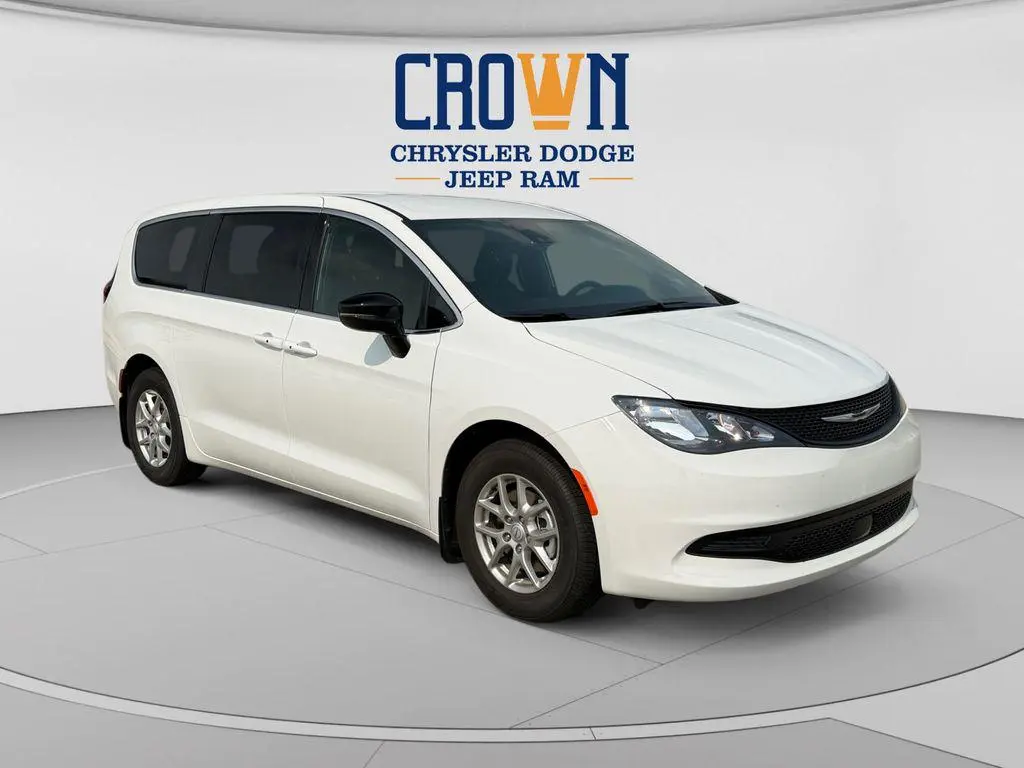 2026 Chrysler Voyager LX